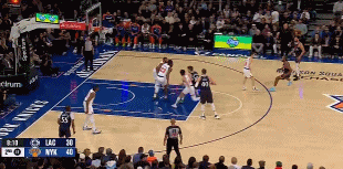 ?8分钟3中0！本西近筐空篮抛不进?再抛又被帽