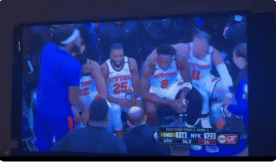 ?内讧？OG对唐斯摊手并激烈争论 布伦森越劝越烦+起身愤怒制止